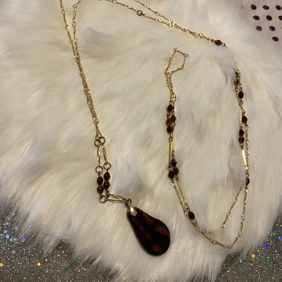 Necklaces and bracelets - Picture 5 of 12